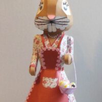 099 Paasvrouw