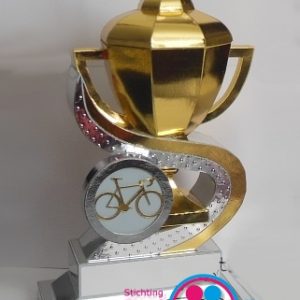 119 Wedstrijdbeker